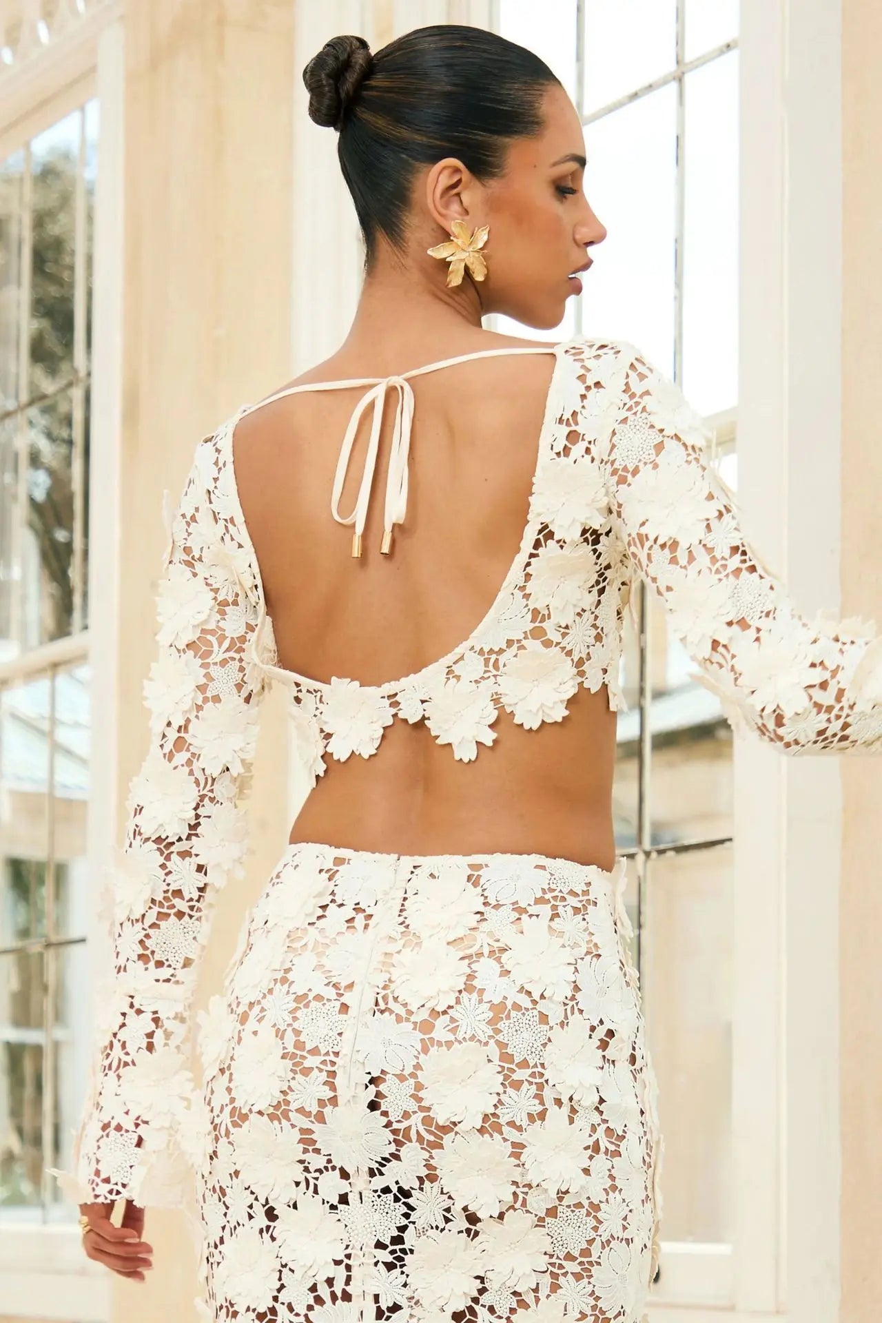 Women's Vacation Lace Backless Long-Sleeve Skirt Set