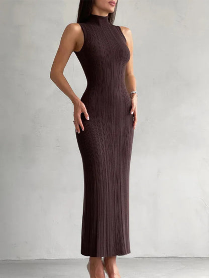 Women's Sleeveless Crochet Slim-Fit Maxi Dress